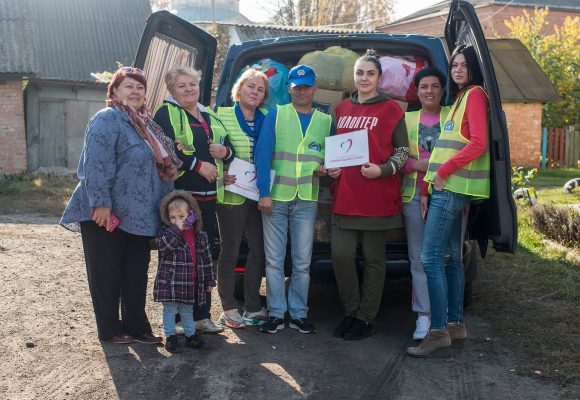 Благодійний фонд надав допомогу нужденним через Червоний Хрест м.Ніжин.