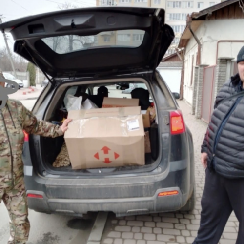 Щиро дякуємо нашим друзям зі Швейна рота, які передали партію постільної білизни для військових!