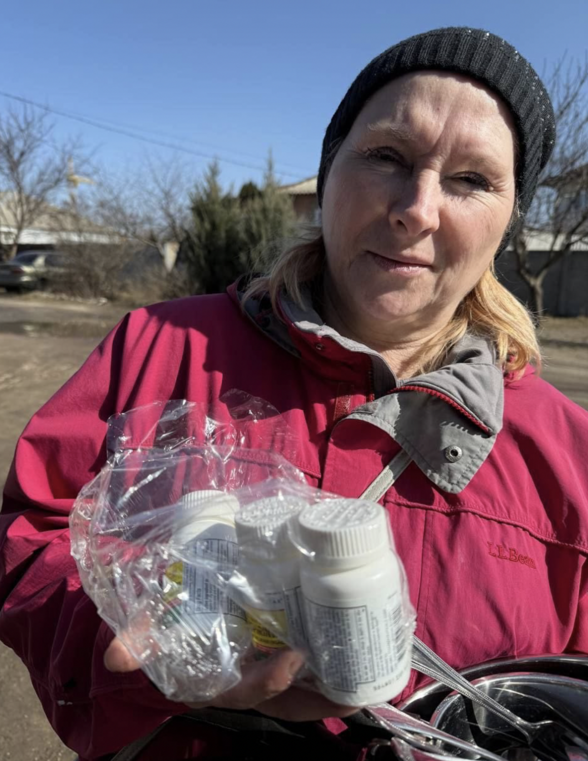 Наша посилка з вітамінами успішно дісталася під Харків.