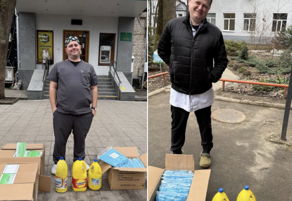 Передали медичну допомогу для ендокринологічної клініки Передали медичну допомогу для ендокринологічної клініки