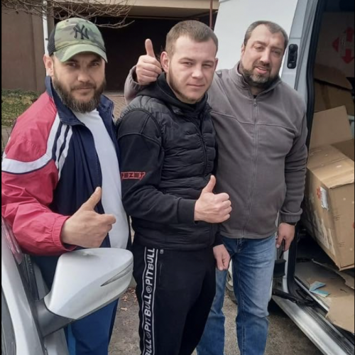 Передали інвалідні візки та медичну допомогу потребуючим